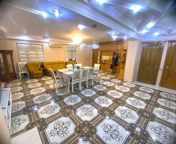 Продаётся 9-комн. дом/дача 650 м², м. Насими, photo 8 from 31
