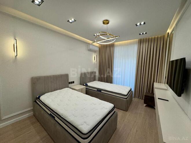 Сдаётся 3-комн. новостройка 147 м², м. 8 ноября, photo 11 from 25