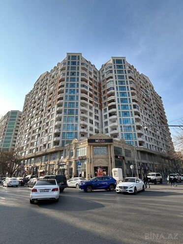 Сдаётся 3-комн. новостройка 150 м², м. Нариман Нариманов, photo 1 from 15