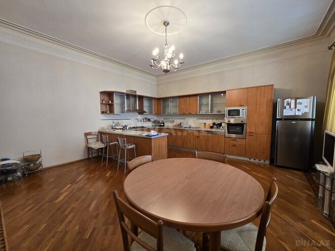 Satılır 8 otaqlı həyət evi/bağ evi 700 m², Nərimanov r., photo 15 from 32