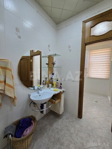 Satılır 8 otaqlı həyət evi/bağ evi 700 m², Nərimanov r., photo 12 from 32