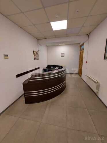 Продаётся 20-комн. офис 680 м², м. Ичеришехер, photo 3 from 19