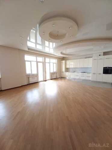 Продаётся 3-комн. новостройка 138 м², м. Элмляр Академиясы, photo 5 from 17