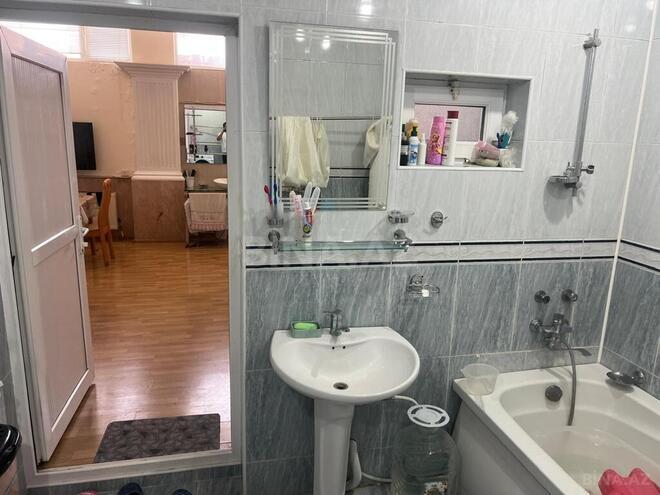 Продаётся 6-комн. дом/дача 800 м², м. Иншаатчылар, photo 23 from 26
