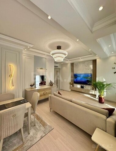 Продаётся 3-комн. новостройка 126 м², м. Низами, photo 3 from 17