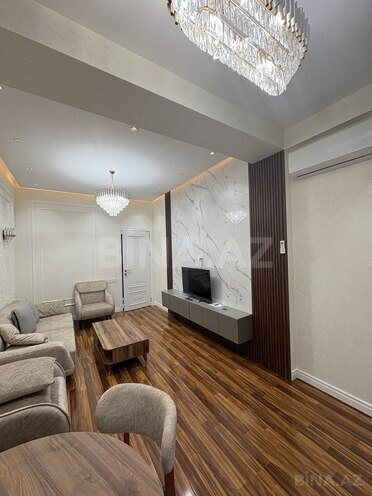 Сдаётся 2-комн. новостройка 60 м², м. Низами, photo 4 from 9