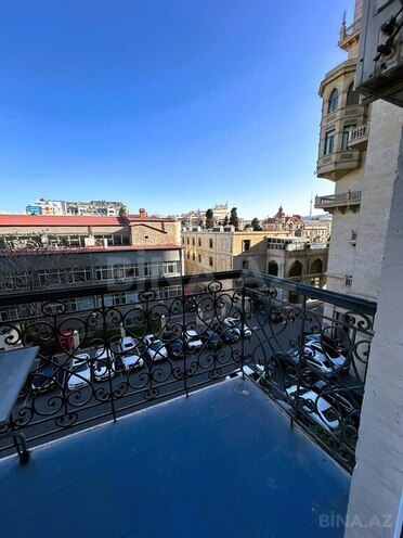 Satılır 3 otaqlı köhnə tikili 80 m², Sahil m., photo 7 from 15