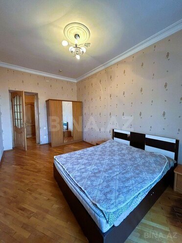 Satılır 3 otaqlı köhnə tikili 80 m², Sahil m., photo 9 from 15