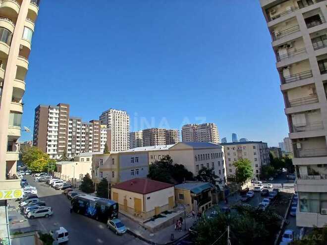 Satılır 4 otaqlı yeni tikili 240 m², 28 May m., photo 30 from 31