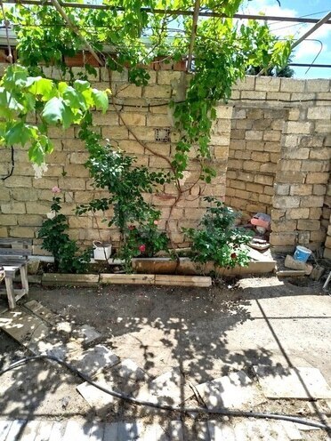 Satılır 4 otaqlı həyət evi/bağ evi 130 m², Novxanı q., photo 4 from 20