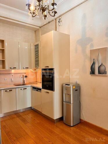 Сдаётся 4-комн. новостройка 225 м², м. Сахил, photo 22 from 32