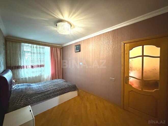 Продаётся 4-комн. вторичка 100 м², м. Кара Караев, photo 6 from 25