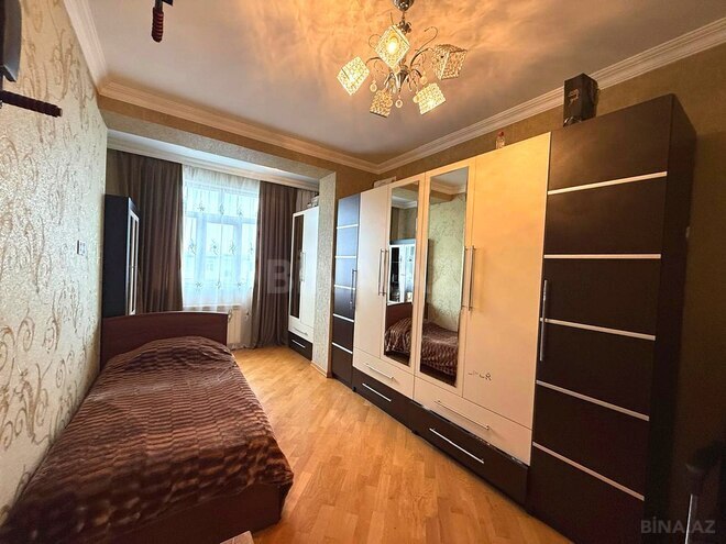 Продаётся 4-комн. вторичка 100 м², м. Кара Караев, photo 14 from 25