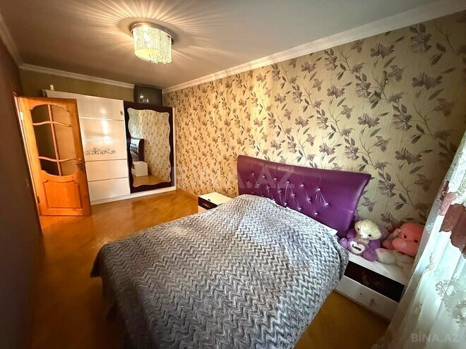 Продаётся 4-комн. вторичка 100 м², м. Кара Караев, photo 9 from 25
