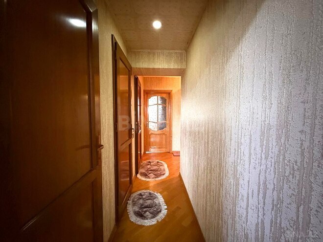 Продаётся 4-комн. вторичка 100 м², м. Кара Караев, photo 20 from 25