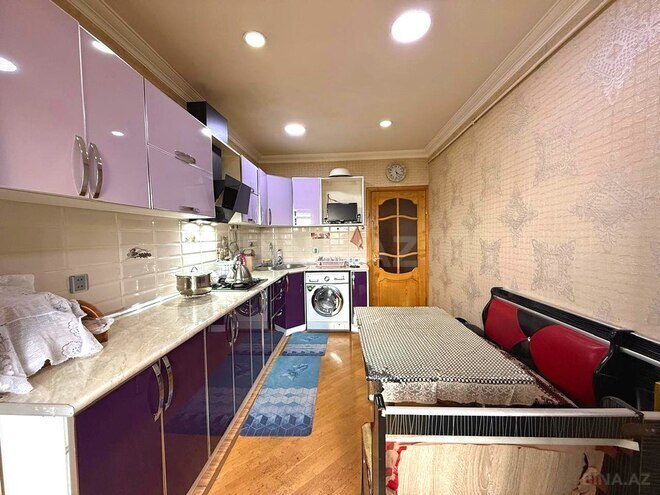 Продаётся 4-комн. вторичка 100 м², м. Кара Караев, photo 18 from 25