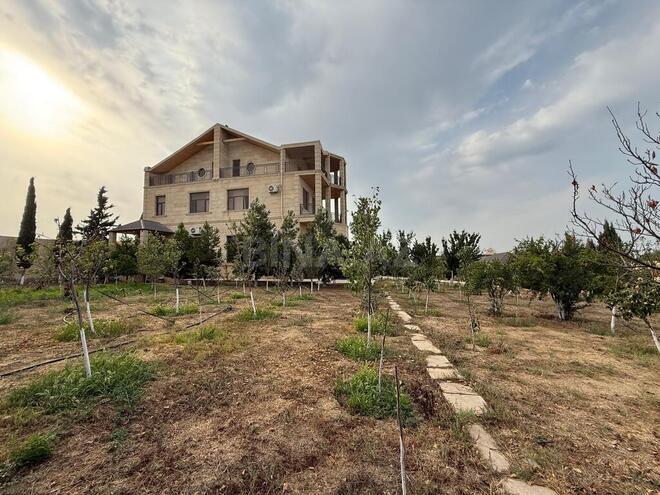 Satılır 9 otaqlı həyət evi/bağ evi 900 m², Novxanı q., photo 10 from 27