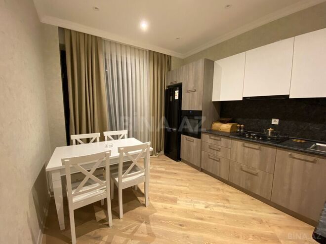 İcarəyə verilir 3 otaqlı yeni tikili 130 m², 8 Noyabr m., photo 8 from 14
