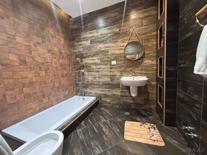 Продаётся 7-комн. дом/дача 350 м², пос. Шувеляны, photo 16 from 29