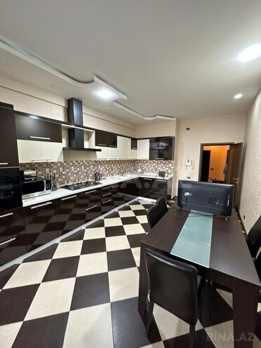 Сдаётся 4-комн. новостройка 196 м², Насиминский  р., photo 8 from 24