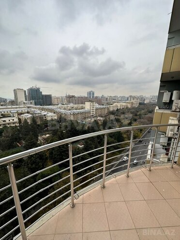 Сдаётся 4-комн. новостройка 196 м², Насиминский  р., photo 18 from 24