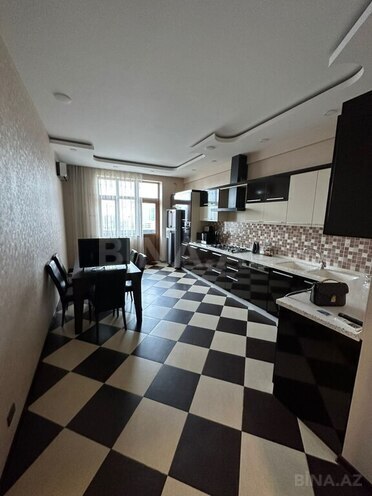 Сдаётся 4-комн. новостройка 196 м², Насиминский  р., photo 17 from 24