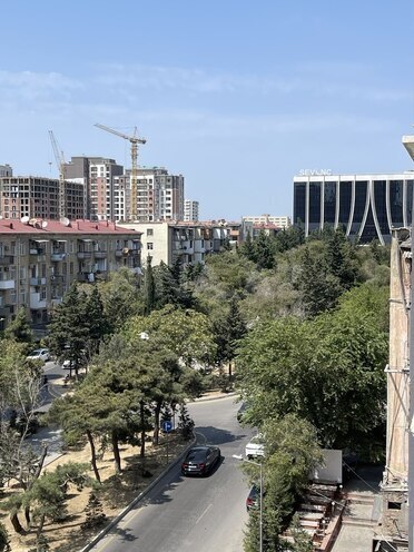 Продаётся 2-комн. новостройка 62.5 м², м. Кара Караев, photo 5 from 16