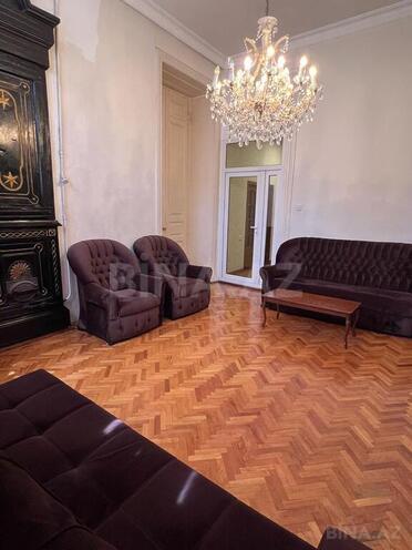 Satılır 2 otaqlı köhnə tikili 100 m², Sahil m., photo 5 from 13