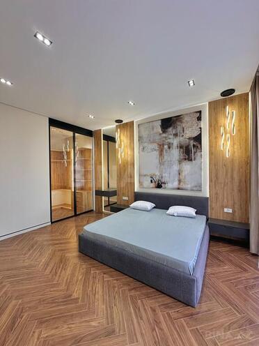 Satılır 4 otaqlı həyət evi/bağ evi 230 m², Şüvəlan q., photo 16 from 29