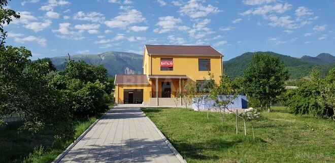 Продаётся 8-комн. дом/дача 250 м², photo 3 from 32