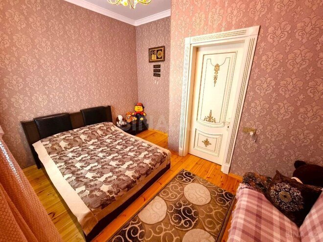 Satılır 9 otaqlı həyət evi/bağ evi 700 m², Buzovna q., photo 10 from 19