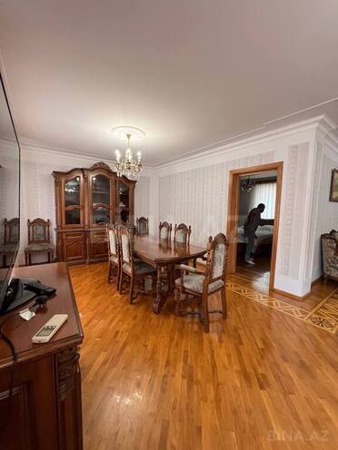 Сдаётся 7-комн. вторичка 240 м², м. Шах Исмаил Хатаи, photo 6 from 28