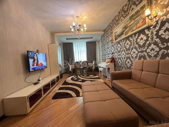Продаётся 2-комн. новостройка 65 м², м. Элмляр Академиясы, photo 3 from 18