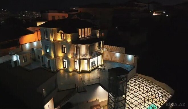 Satılır 7 otaqlı həyət evi/bağ evi 500 m², Badamdar q., photo 1 from 32