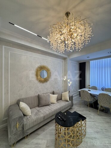 Продаётся 2-комн. новостройка 40 м², м. Кара Караев, photo 3 from 10