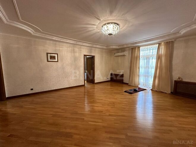 Продаётся 7-комн. дом/дача 650 м², м. Насими, photo 14 from 30
