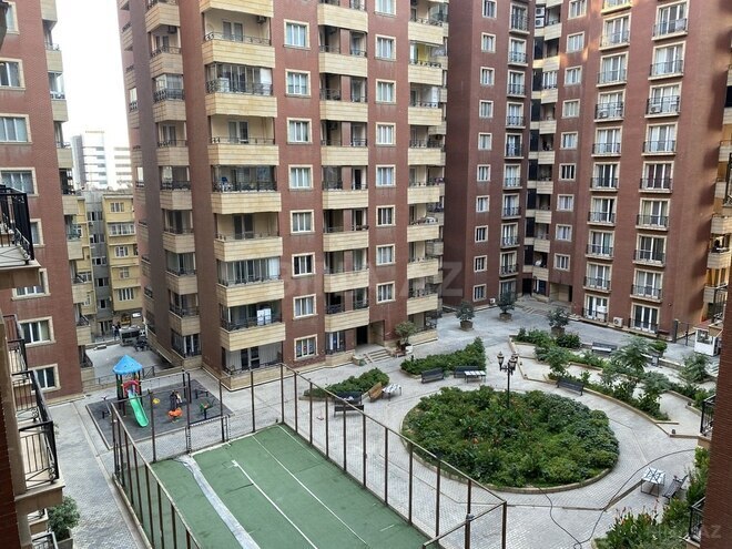 Satılır 4 otaqlı yeni tikili 177 m², 28 May m., photo 19 from 32