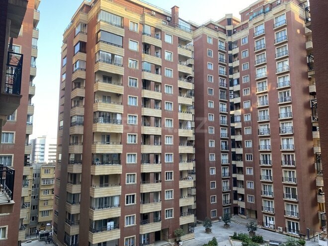 Satılır 4 otaqlı yeni tikili 177 m², 28 May m., photo 24 from 32