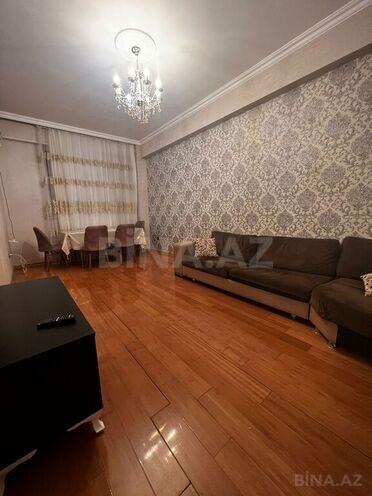 Сдаётся 2-комн. новостройка 65 м², photo 1 from 12