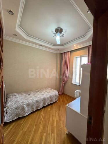 Продаётся 4-комн. вторичка 110 м², м. Ичеришехер, photo 7 from 16