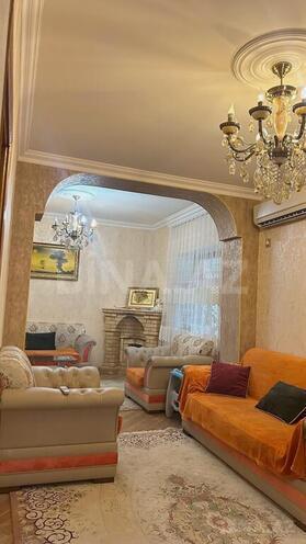 Satılır 9 otaqlı həyət evi/bağ evi 210 m², Azadlıq Prospekti m., photo 1 from 13