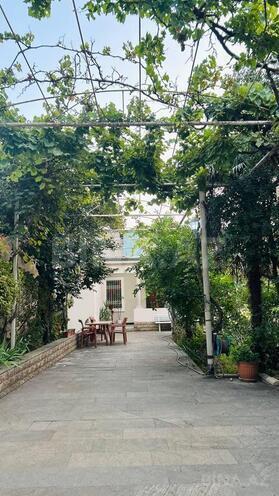 Satılır 9 otaqlı həyət evi/bağ evi 210 m², Azadlıq Prospekti m., photo 3 from 13