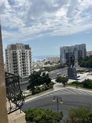 İcarəyə verilir 2 otaqlı köhnə tikili 60 m², İçəri Şəhər m., photo 9 from 15