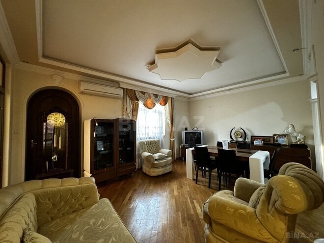 Satılır 7 otaqlı həyət evi/bağ evi 600 m², Bakıxanov q., photo 21 from 32