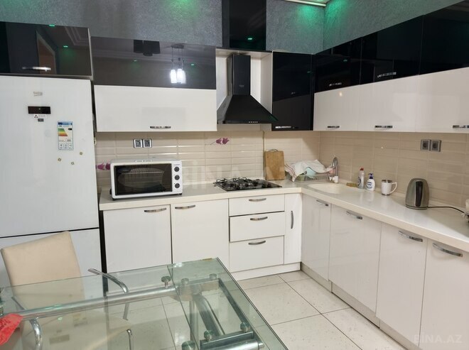 Satılır 3 otaqlı köhnə tikili 86 m², Elmlər Akademiyası m., photo 10 from 13
