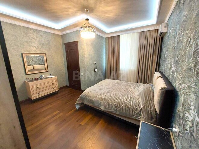 Продаётся 8-комн. дом/дача 560 м², пос. Бадамдар, photo 8 from 30