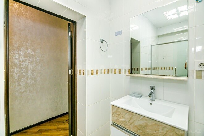 Сдаётся 2-комн. вторичка 95 м², м. 28 мая, photo 19 from 31