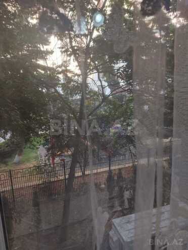 Продаётся 2-комн. вторичка 35 м², м. Иншаатчылар, photo 7 from 22