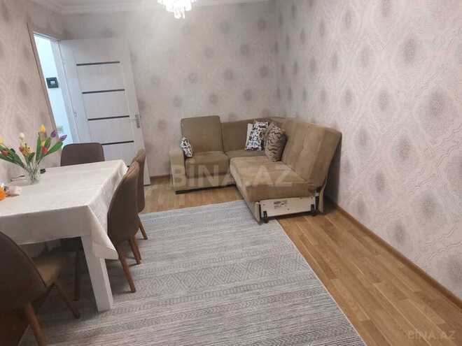 Продаётся 2-комн. вторичка 35 м², м. Иншаатчылар, photo 1 from 22