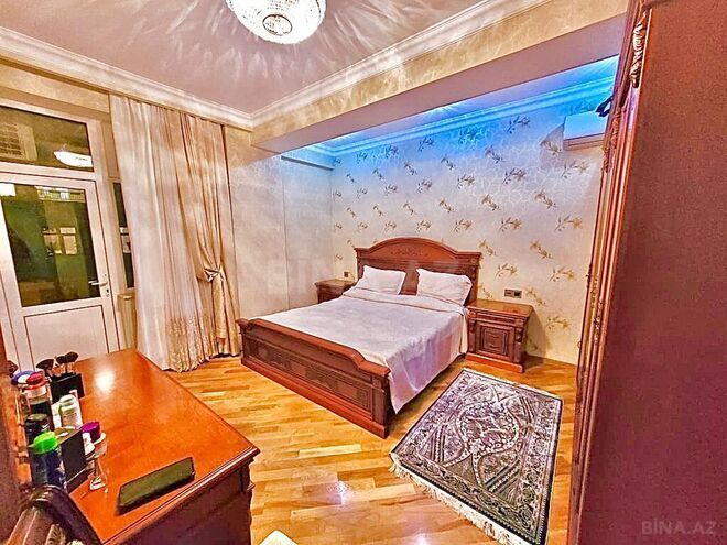 Продаётся 3-комн. новостройка 107 м², м. Кара Караев, photo 6 from 25